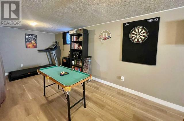 822 10 Street, House detached with 3 bedrooms, 1 bathrooms and 3 parking in Wainwright AB | Image 25