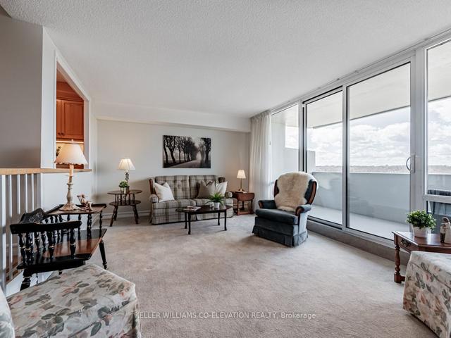 1513 - 260 Scarlett Rd, Condo with 2 bedrooms, 2 bathrooms and 1 parking in Toronto ON | Image 39