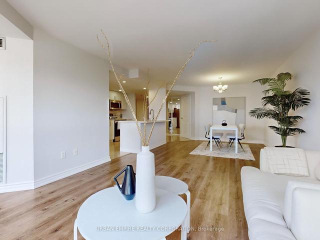 906 - 10 Kenneth Ave, Condo with 2 bedrooms, 2 bathrooms and 1 parking in Toronto ON | Image 34