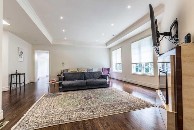 12 Wilket Rd, House detached with 5 bedrooms, 9 bathrooms and 4 parking in Toronto ON | Image 11