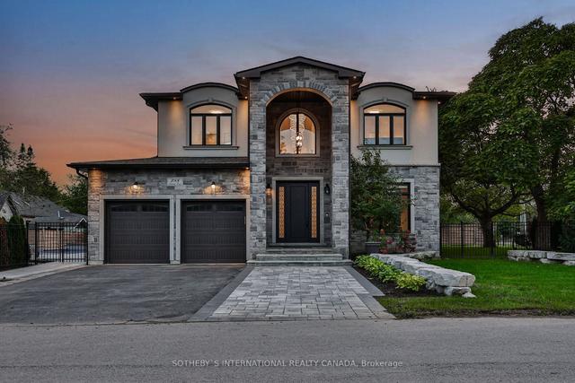 288 Sandwell Dr, House detached with 5 bedrooms, 6 bathrooms and 6 parking in Oakville ON | Image 1