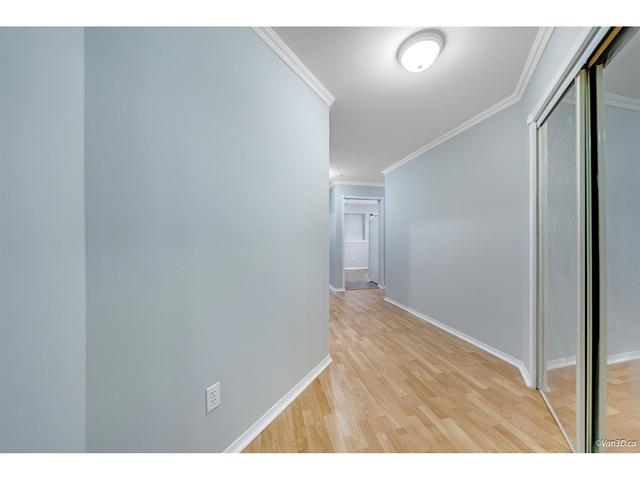 209 - 5977 177b Street, Condo with 2 bedrooms, 2 bathrooms and 1 parking in Surrey BC | Image 2