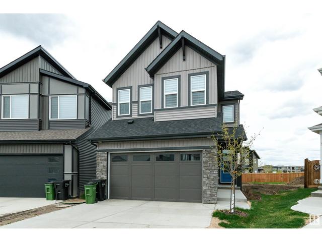 3367 Parker Lo Sw, House detached with 3 bedrooms, 2 bathrooms and 4 parking in Edmonton AB | Card Image