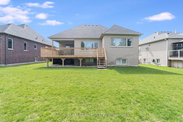 13 Fawndale Cres, House detached with 2 bedrooms, 3 bathrooms and 6 parking in Wasaga Beach ON | Image 24
