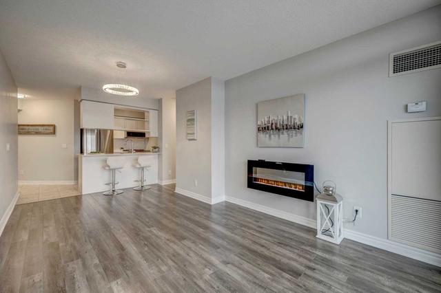 405 - 2365 Central Park Dr, Condo with 2 bedrooms, 2 bathrooms and 1 parking in Oakville ON | Image 4