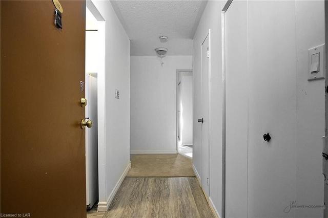 102 - 173 Eighth St, Condo with 2 bedrooms, 1 bathrooms and 1 parking in Collingwood ON | Image 16