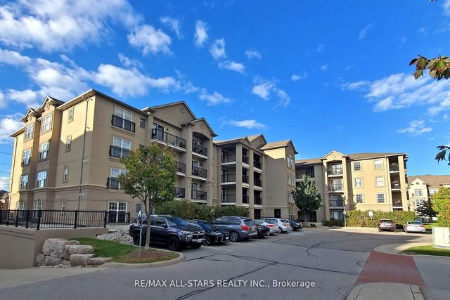 111 - 1380 Main St E, Condo with 3 bedrooms, 2 bathrooms and 1 parking in Milton ON | Image 25