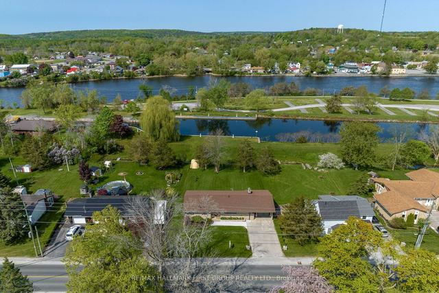235 Riverside Pkwy, House detached with 4 bedrooms, 2 bathrooms and 5.5 parking in Quinte West ON | Image 23