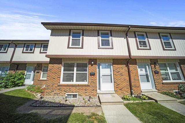 15 - 1230 Radom St, Townhouse with 3 bedrooms, 2 bathrooms and 1 parking in Pickering ON | Card Image