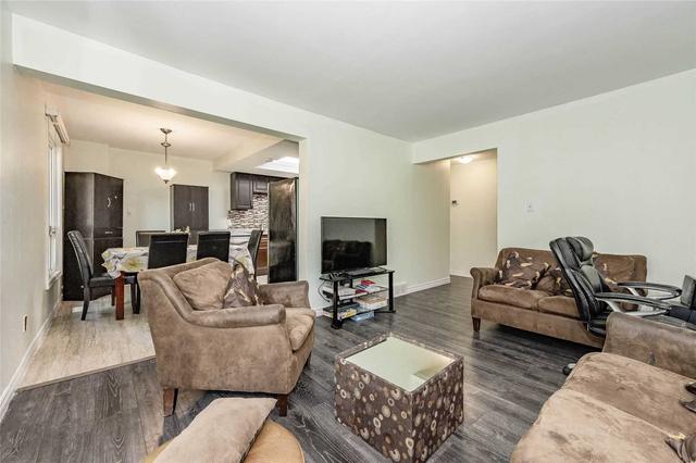 57 Janefield Ave, Townhouse with 4 bedrooms, 4 bathrooms and 2 parking in Guelph ON | Image 5