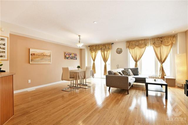 115 Parkrose Private, Townhouse with 3 bedrooms, 3 bathrooms and 2 parking in Ottawa ON | Image 11