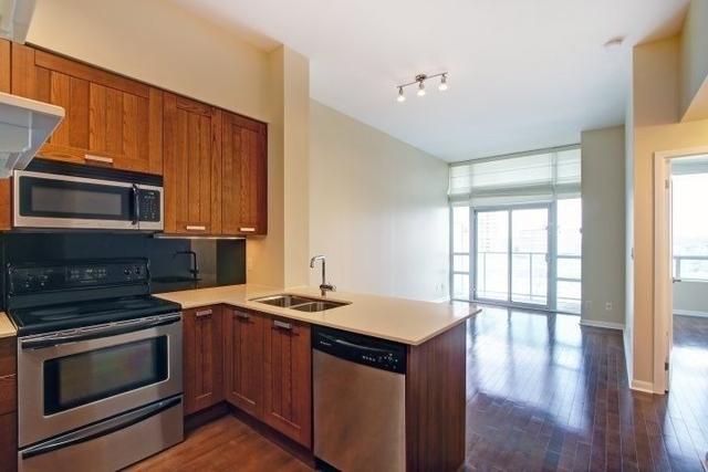 703 - 3391 Bloor St W, Condo with 1 bedrooms, 1 bathrooms and 1 parking in Toronto ON | Image 19