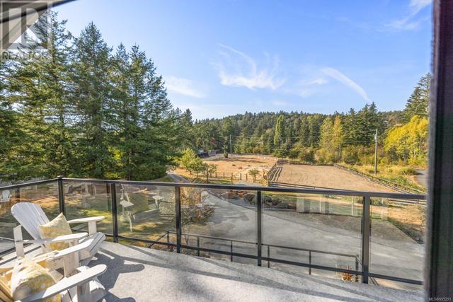 4821 Elk Rd, House detached with 7 bedrooms, 6 bathrooms and 10 parking in Saanich BC | Image 28