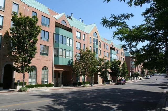 ph12 - 185 Robinson St, Condo with 1 bedrooms, 1 bathrooms and 1 parking in Oakville ON | Image 1