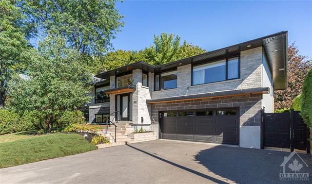 821 Hare Avenue, House detached with 3 bedrooms, 3 bathrooms and 6 parking in Ottawa ON | Image 2