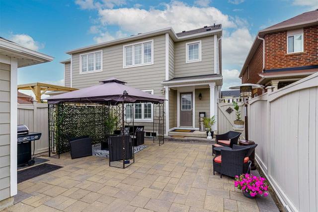 28 Calafia St, House semidetached with 3 bedrooms, 3 bathrooms and 3 parking in Markham ON | Image 30
