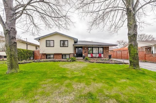 232 Slater Cres, House detached with 3 bedrooms, 2 bathrooms and 7 parking in Oakville ON | Image 1