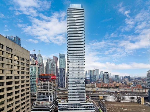2509 - 15 Queens Quay E, Condo with 2 bedrooms, 1 bathrooms and 1 parking in Toronto ON | Image 28