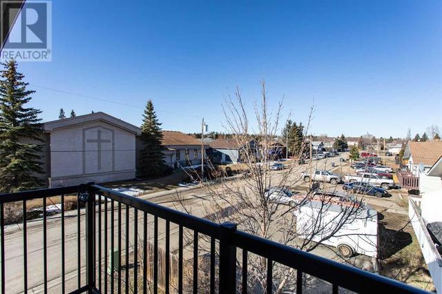 302, - 4722 44 Street, Condo with 2 bedrooms, 1 bathrooms and 1 parking in Sylvan Lake AB | Image 11