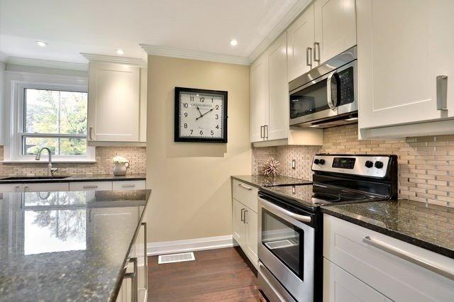 104 West 35th St, House detached with 2 bedrooms, 3 bathrooms and 4 parking in Hamilton ON | Image 6