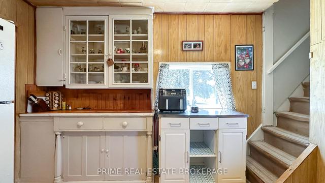 262 Prince Arthur St, House detached with 2 bedrooms, 1 bathrooms and 2 parking in South Huron ON | Image 15