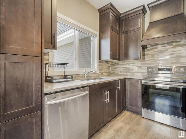 3431 Cameron Heights Cv Nw, House attached with 3 bedrooms, 2 bathrooms and null parking in Edmonton AB | Image 9