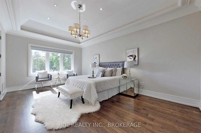 46 Jedburgh Rd, House detached with 3 bedrooms, 5 bathrooms and 3 parking in Toronto ON | Image 5
