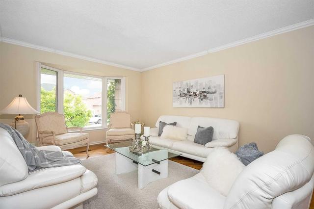17 Derby Rd, House detached with 4 bedrooms, 4 bathrooms and 4 parking in Brampton ON | Image 4