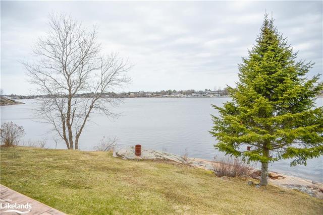 8 Shacktown Road, House detached with 2 bedrooms, 2 bathrooms and 12 parking in Parry Sound, Unorganized, Centre Part ON | Image 2