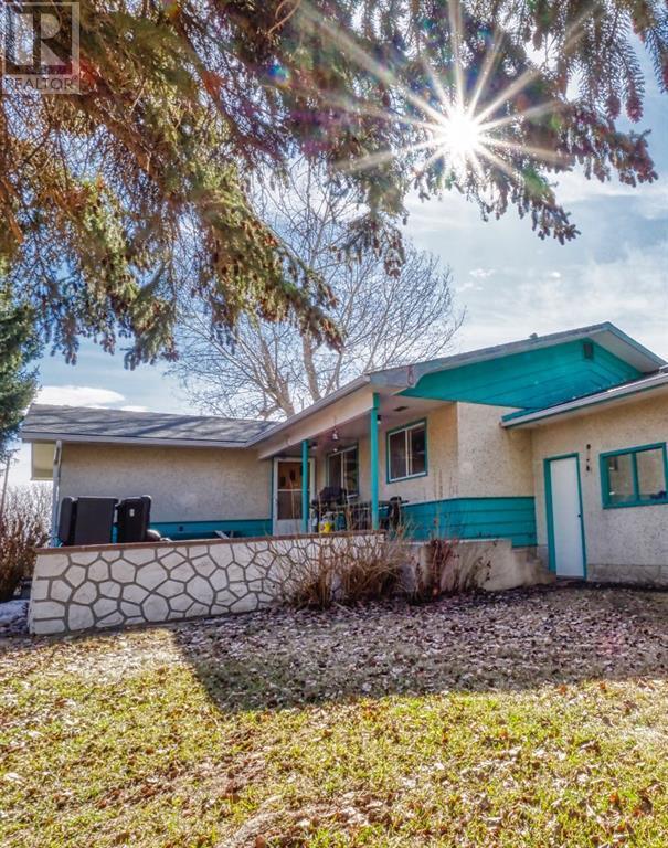 12153 Township Road 284, Home with 3 bedrooms, 2 bathrooms and null parking in Rocky View County AB | Image 9
