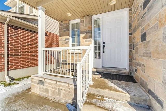 main - 3 Deshane St, House detached with 2 bedrooms, 2 bathrooms and 2 parking in Guelph ON | Image 19