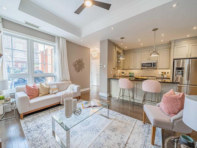 Th10 - 21 Burkebrook Pl, Townhouse with 3 bedrooms, 3 bathrooms and 2 parking in Toronto ON | Image 7