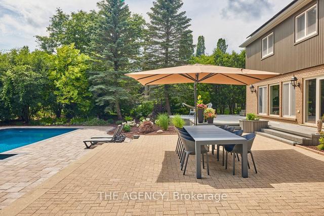 587 Manorwood Crt, House detached with 4 bedrooms, 5 bathrooms and 6 parking in Waterloo ON | Image 32