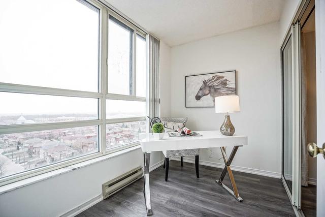 1215 - 250 Webb Dr, Condo with 2 bedrooms, 2 bathrooms and 1 parking in Mississauga ON | Image 24