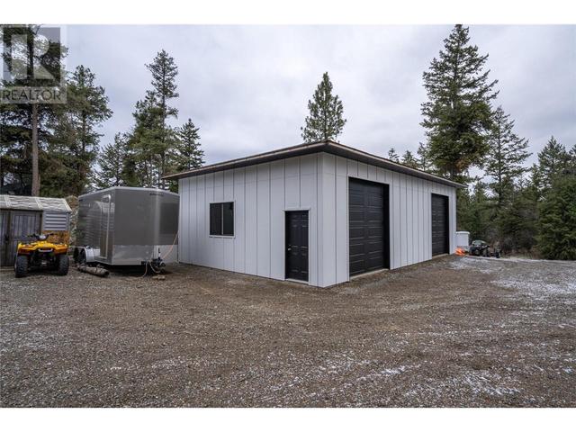 338 Howards Road, House detached with 3 bedrooms, 2 bathrooms and 2 parking in North Okanagan B BC | Image 37