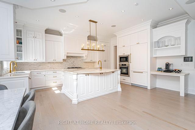 377 Brooke Ave, House detached with 4 bedrooms, 6 bathrooms and 6 parking in Toronto ON | Image 7