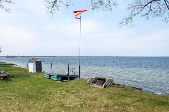 82 Outlet Rd, House detached with 2 bedrooms, 2 bathrooms and 2 parking in Prince Edward County ON | Image 25