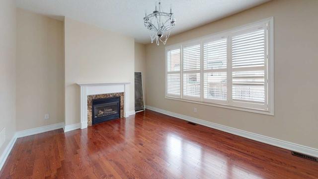 30 Deseronto St, House detached with 4 bedrooms, 4 bathrooms and 4 parking in Brampton ON | Image 33