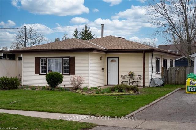 48 Ghent St, House detached with 3 bedrooms, 1 bathrooms and 3 parking in St. Catharines ON | Image 14