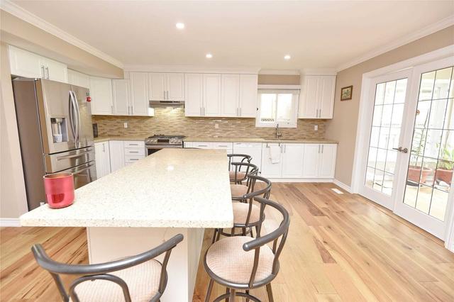5324 Champlain Tr, House detached with 4 bedrooms, 6 bathrooms and 6 parking in Mississauga ON | Image 6