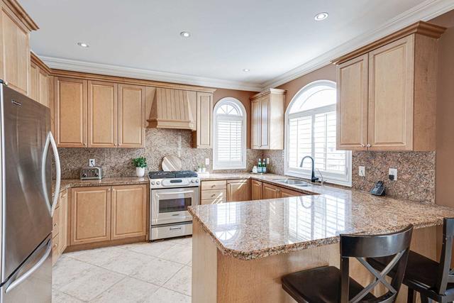 83 Cezanne Tr, House detached with 4 bedrooms, 5 bathrooms and 6 parking in Vaughan ON | Image 5