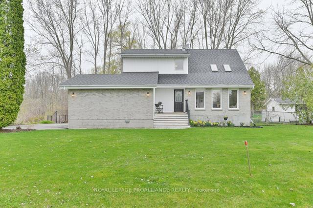 48 Dorthy Dr, House detached with 2 bedrooms, 2 bathrooms and 5 parking in Quinte West ON | Image 34