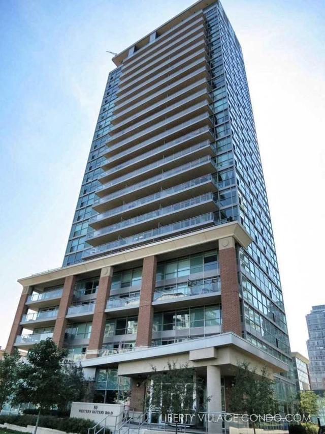 Uph07 - 80 Western Battery Rd, Condo with 2 bedrooms, 2 bathrooms and 1 parking in Toronto ON | Image 1