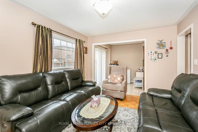 15 Quailvalley Dr, House attached with 4 bedrooms, 4 bathrooms and 3 parking in Brampton ON | Image 5