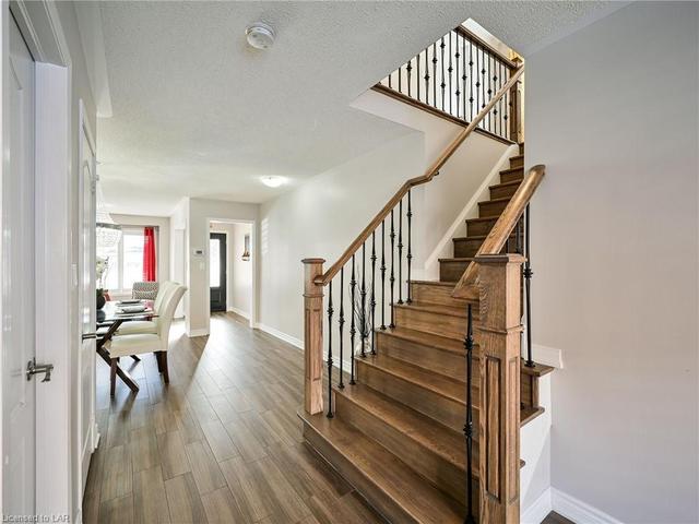 12 Ponymeadow Way, House semidetached with 4 bedrooms, 2 bathrooms and 3 parking in Brampton ON | Image 21
