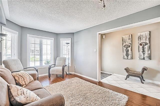 182 Wainscot Ave, House semidetached with 3 bedrooms, 3 bathrooms and 3 parking in Newmarket ON | Image 4