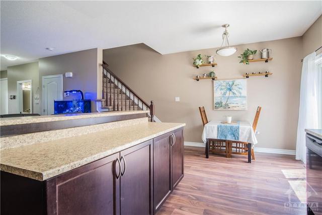 58 Bellwood Drive, Townhouse with 3 bedrooms, 3 bathrooms and 3 parking in Arnprior ON | Image 9