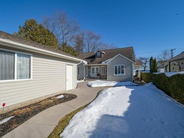 3911 Menoke Beach Rd, House detached with 2 bedrooms, 2 bathrooms and 4 parking in Severn ON | Image 36