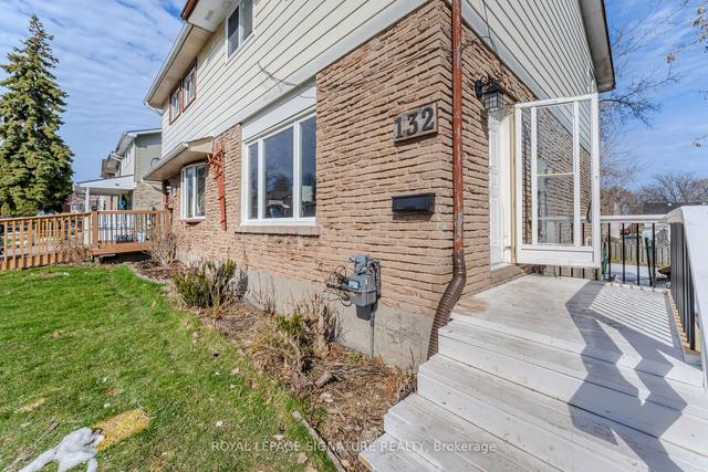 132 Capreol Crt, House semidetached with 3 bedrooms, 2 bathrooms and 3 parking in Oshawa ON | Image 25