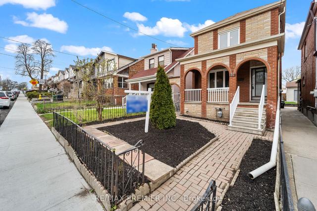 278 Mcroberts Ave, House detached with 3 bedrooms, 2 bathrooms and 2 parking in Toronto ON | Image 12